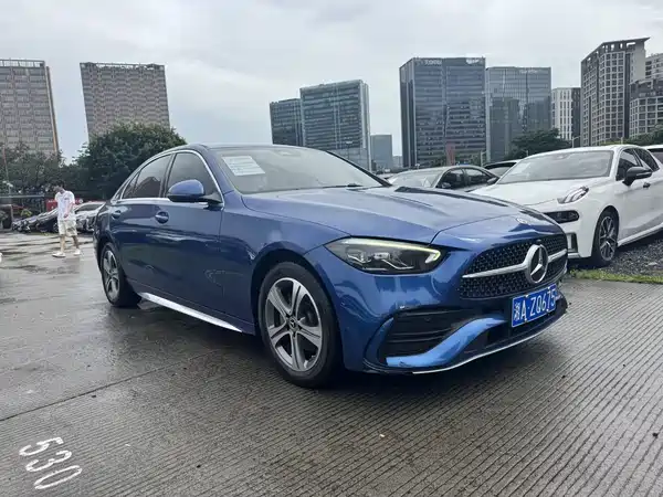 Mercedes-Benz C-Class 2021