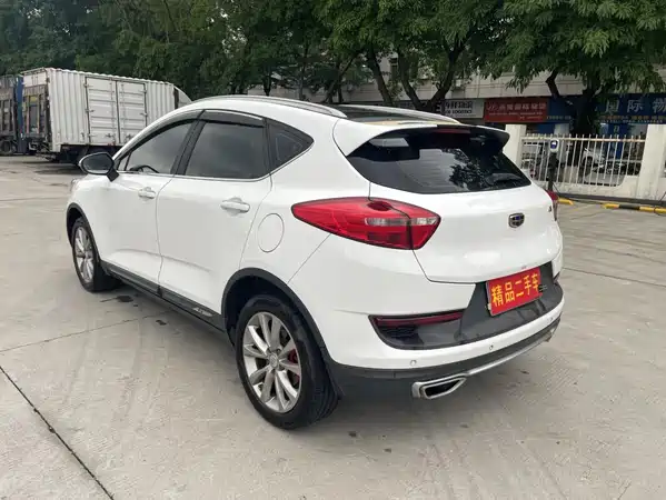 Geely Emgrand GS 2018