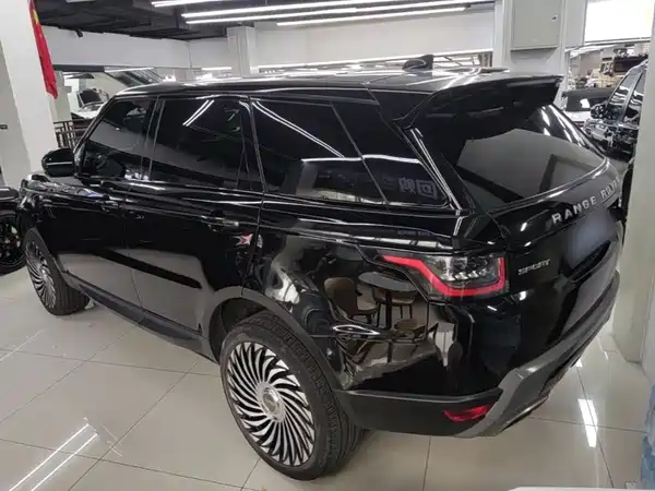 Land Rover Range Rover Sport 2020