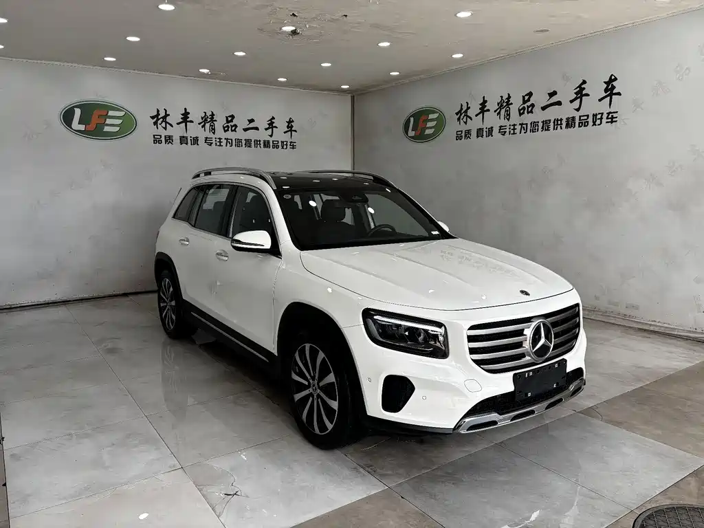Mercedes-Benz GLB 2025 — фото 3