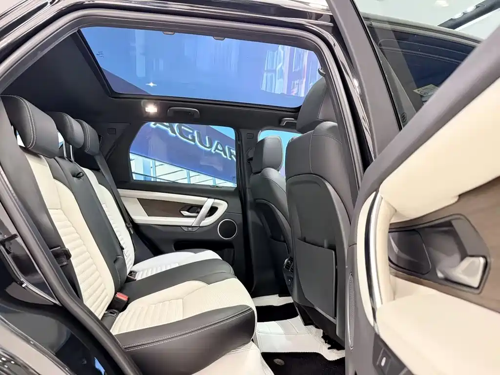 Land Rover Discovery Sport 2021 — фото 14