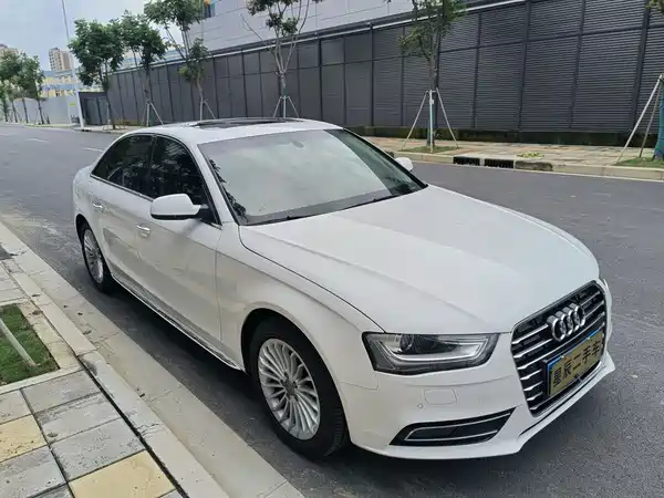 Audi A4L 2016