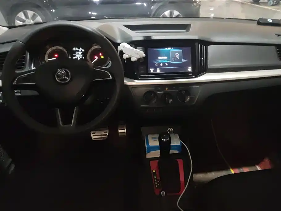 Skoda Kamiq 2019 — фото 12