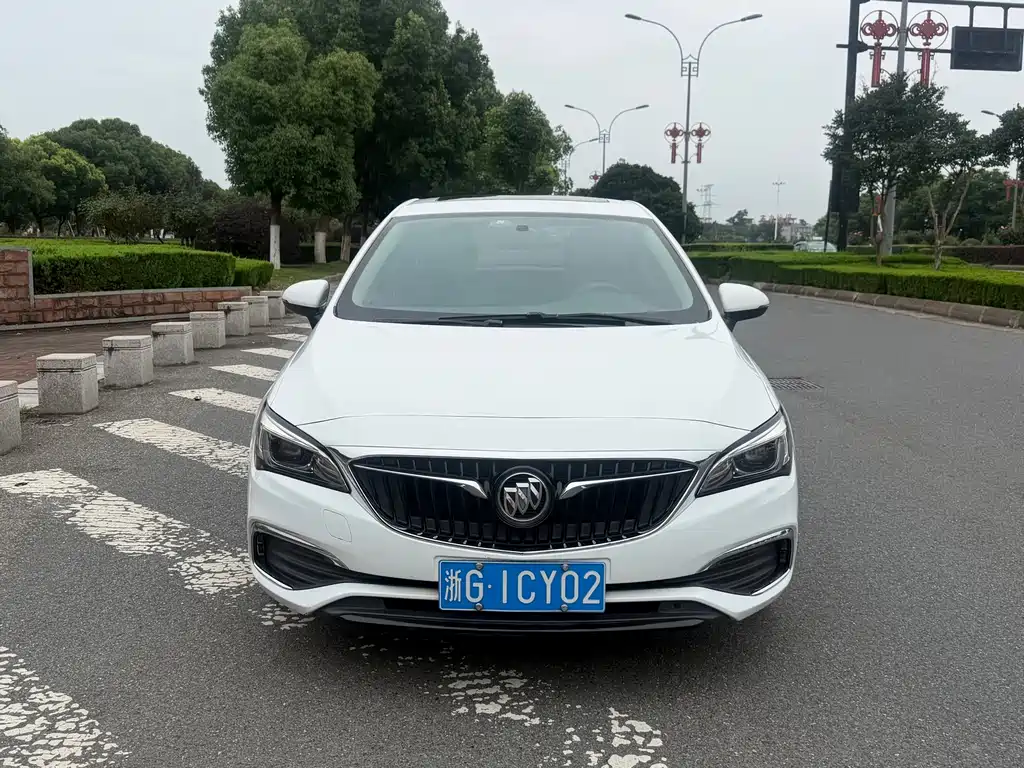 Buick Verano 2018 — фото 2