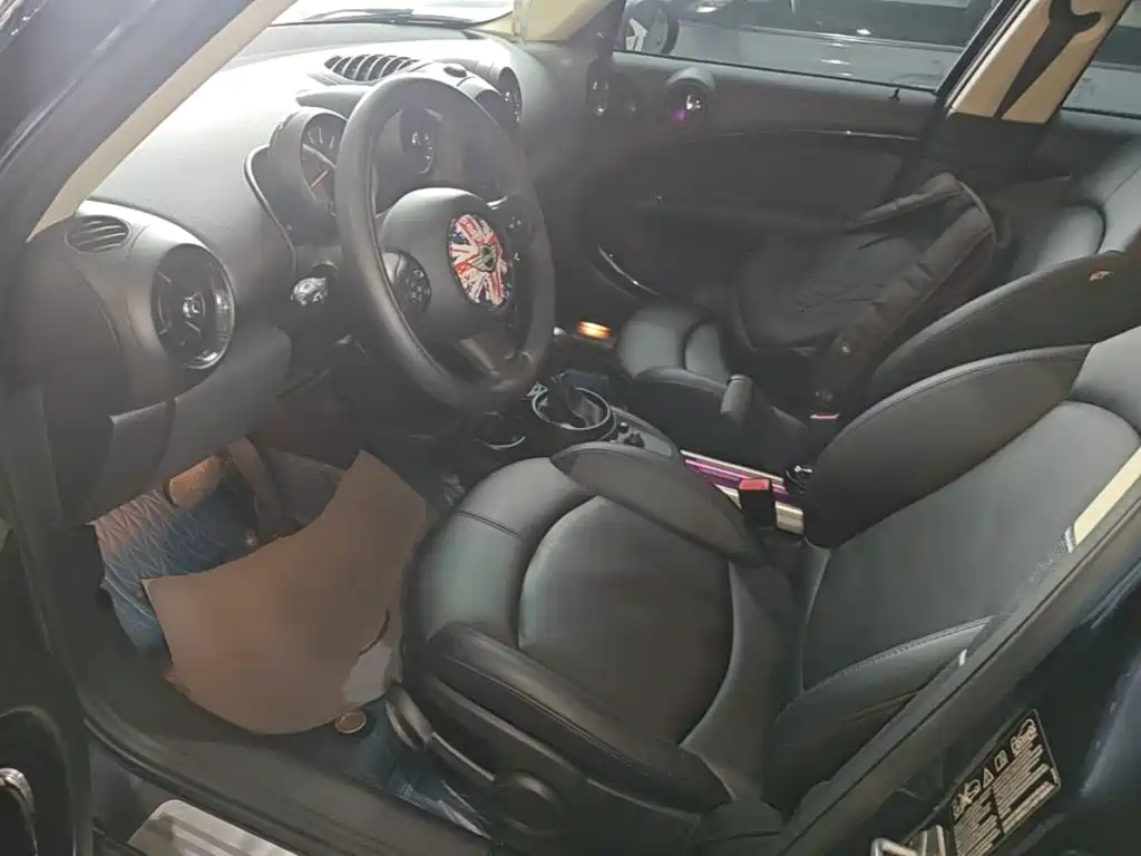 MINI Countryman 2015 — фото 15