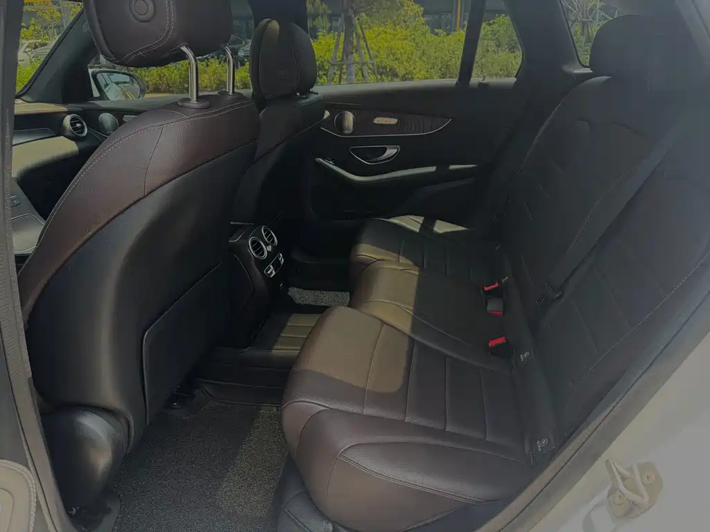 Mercedes-Benz GLC 2020