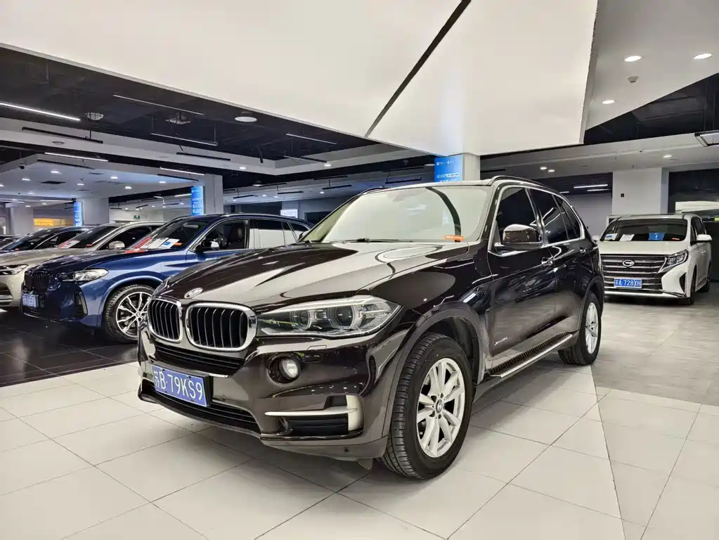 BMW X5 2014 — фото 1