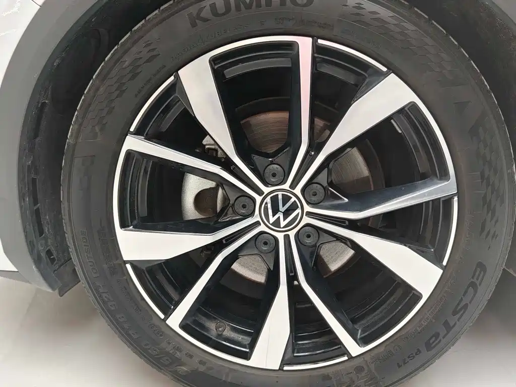 Volkswagen T-Roc 2024 — фото 20