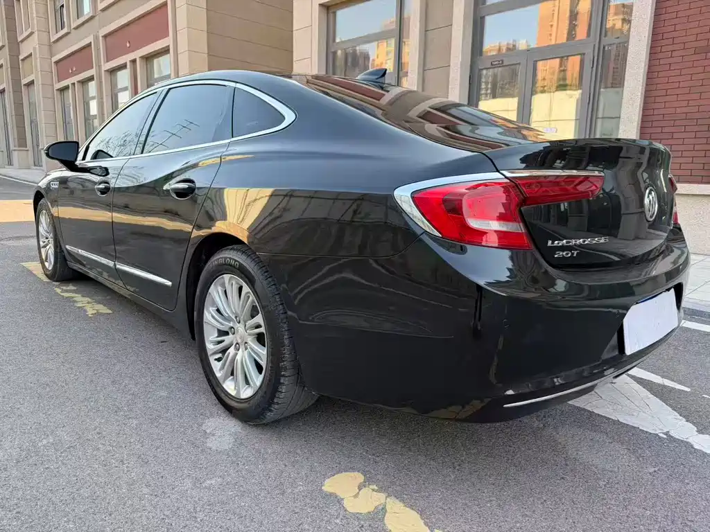 Buick LaCrosse 2019 — фото 13