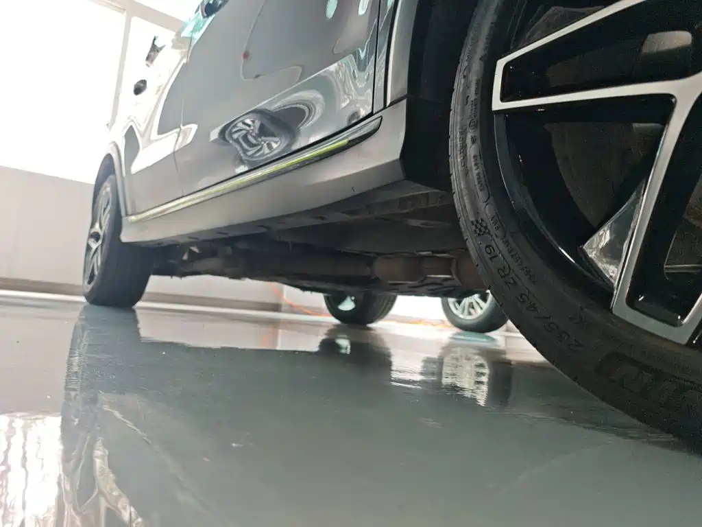 Roewe RX5 New Energy 2021 — фото 19
