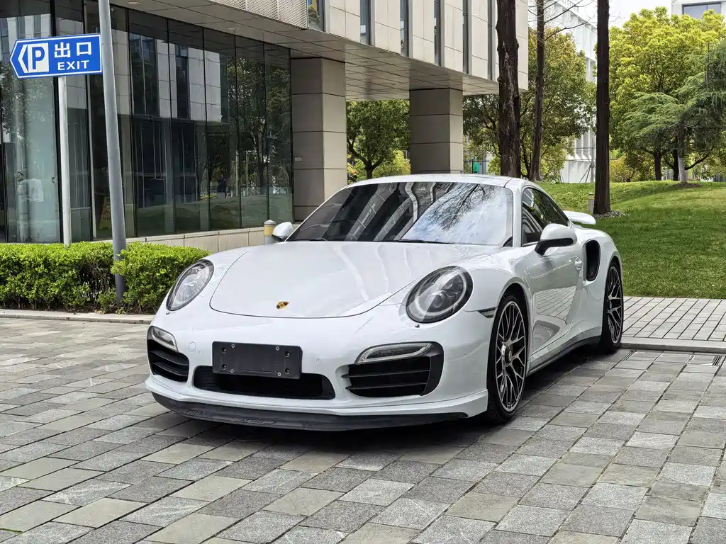 Porsche 911 2016 — фото 1