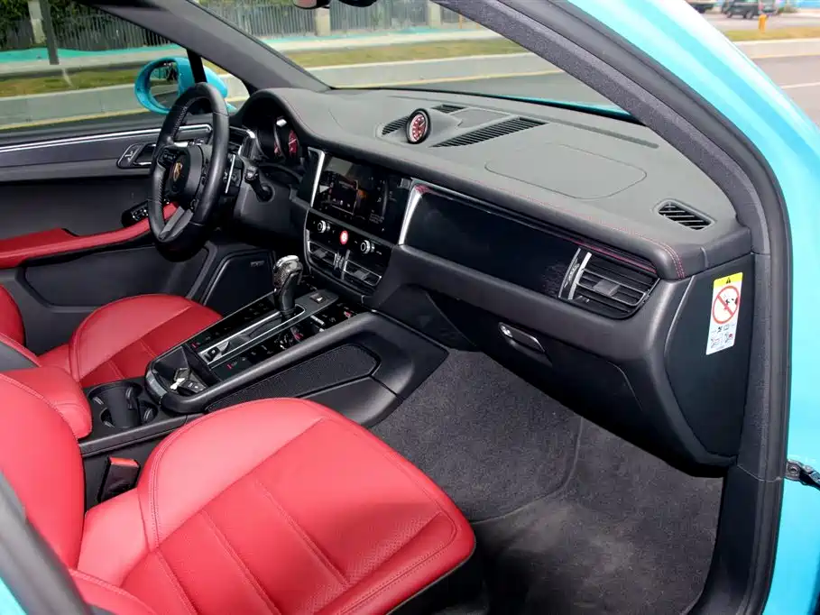 Porsche Macan 2022 — фото 11