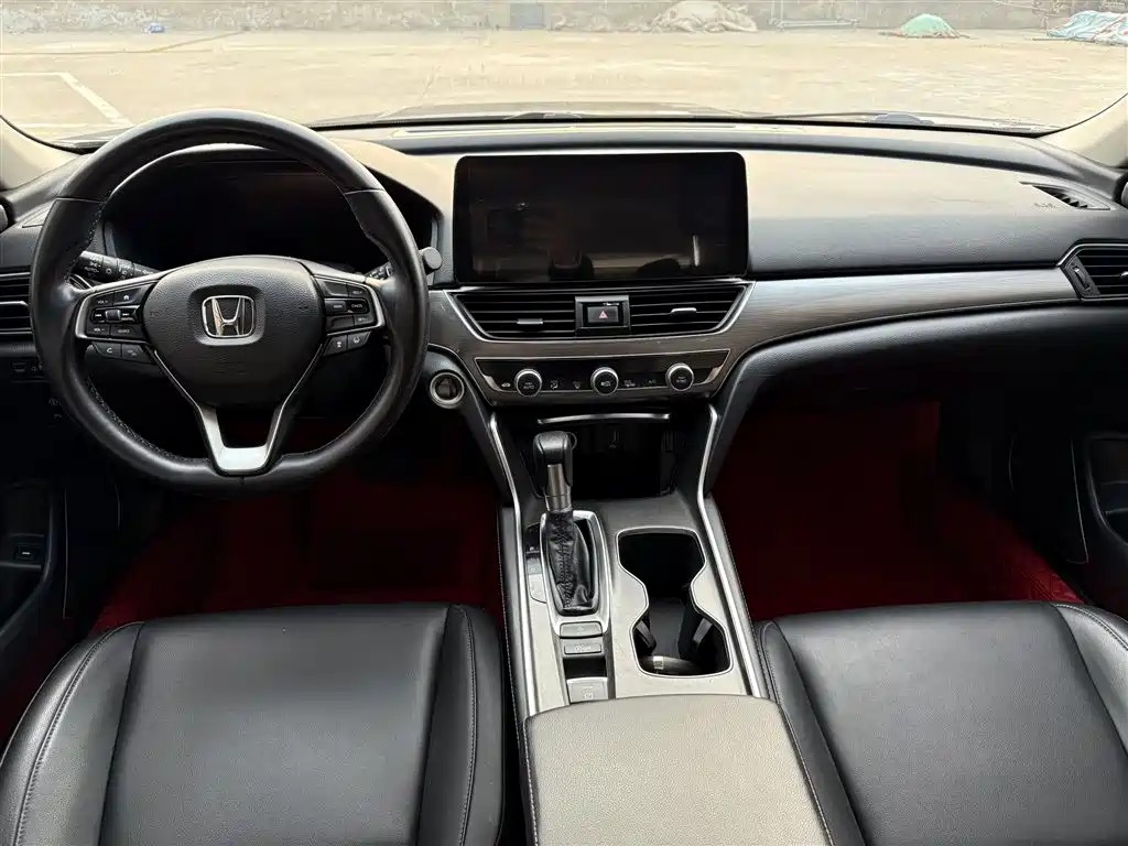 Honda Accord 2020 — фото 22