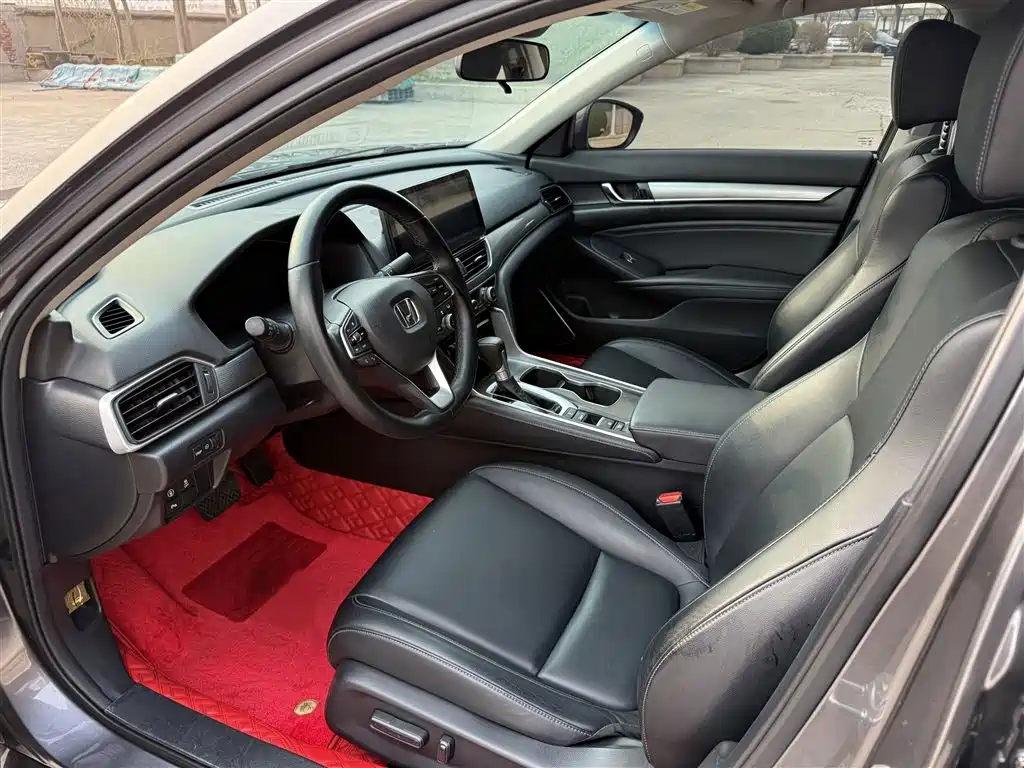 Honda Accord 2020 — фото 20