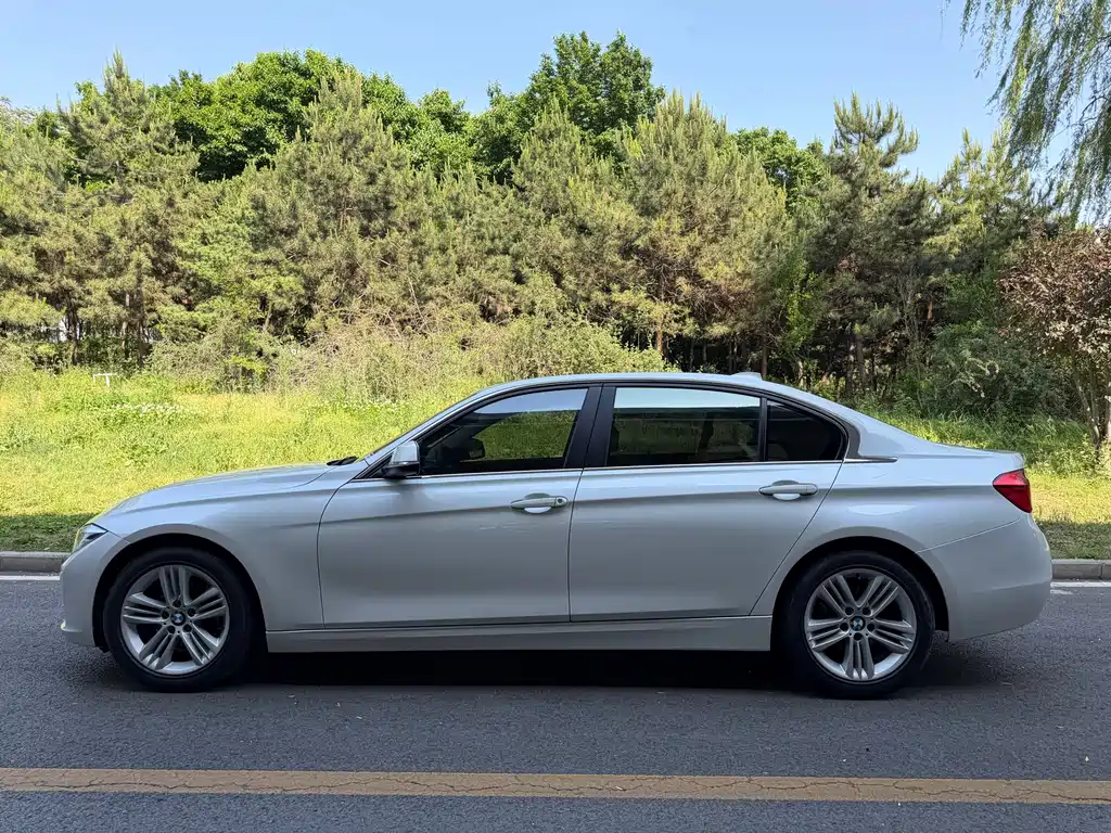 BMW 3 Series 2017