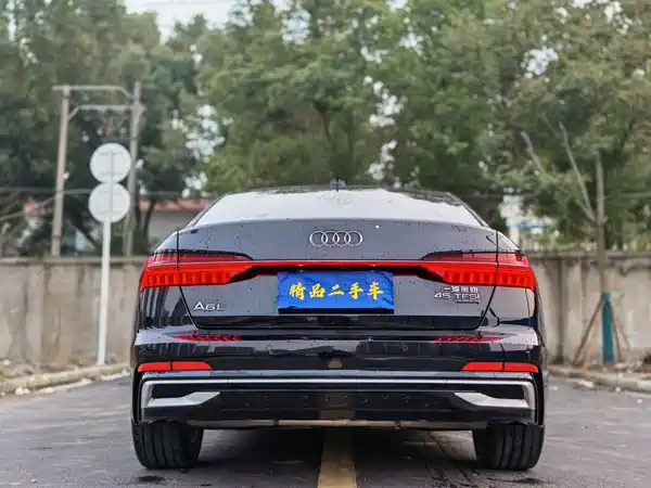 Audi A6L 2023