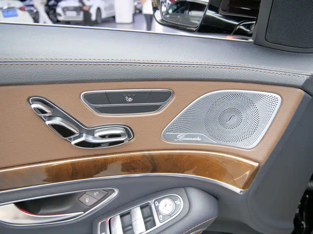 Mercedes-Benz S-Class 2015 — фото 12
