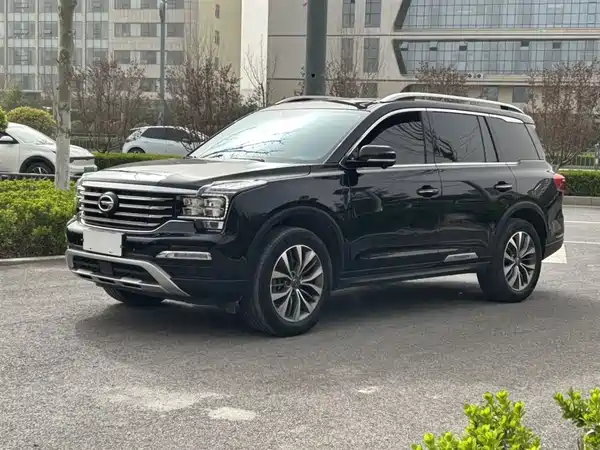 GAC Trumpchi GS8 2017