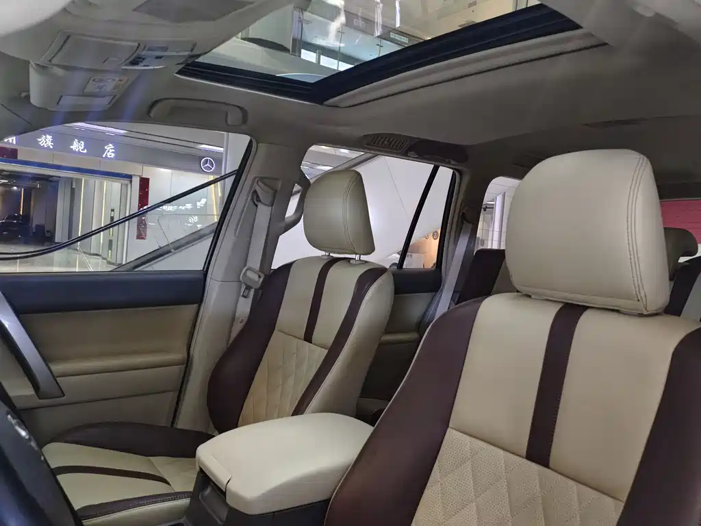 Toyota Prado 2018 — фото 11