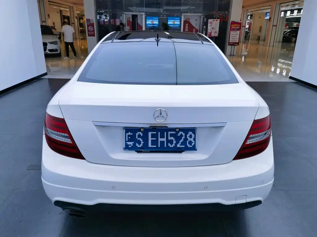 Mercedes-Benz C-Class 2014 — фото 11