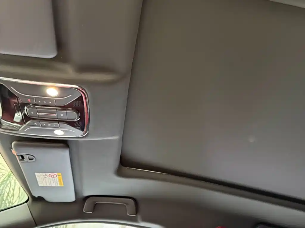Jetour Jietu X70 PLUS 2024 — фото 15
