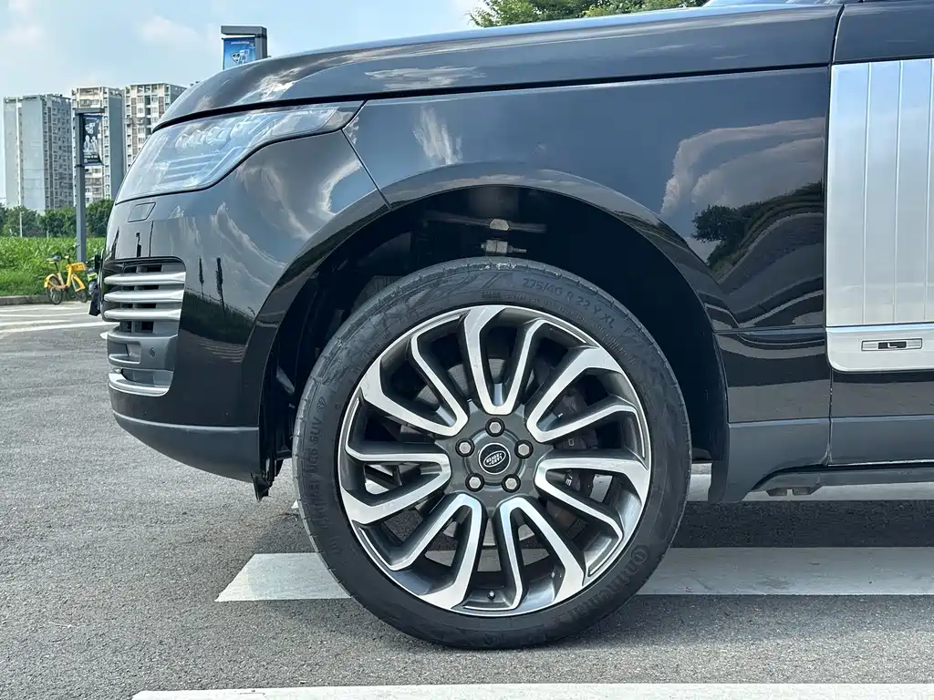 Land Rover Range Rover 2020 — фото 10