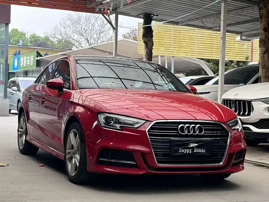 Audi A3 2018 — фото 3