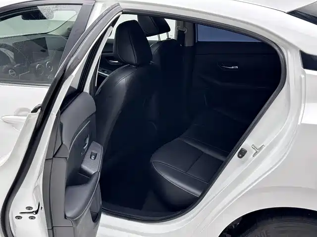 Nissan Sylphy 2023 — фото 15