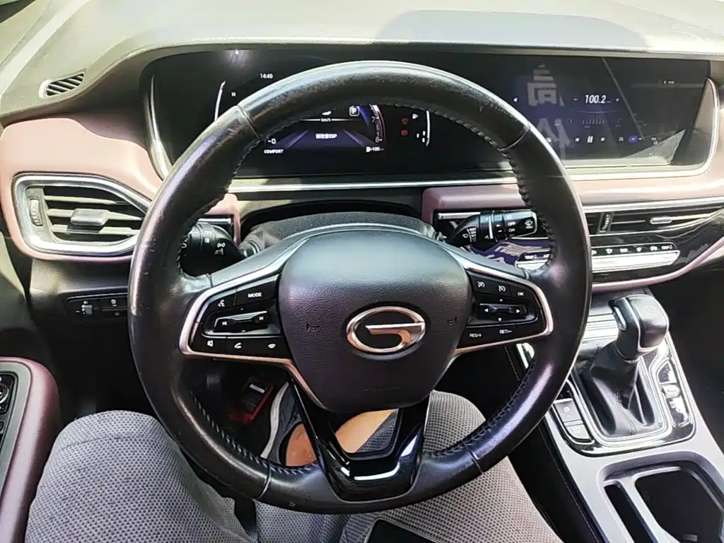 GAC Trumpchi M6 2022 — фото 11