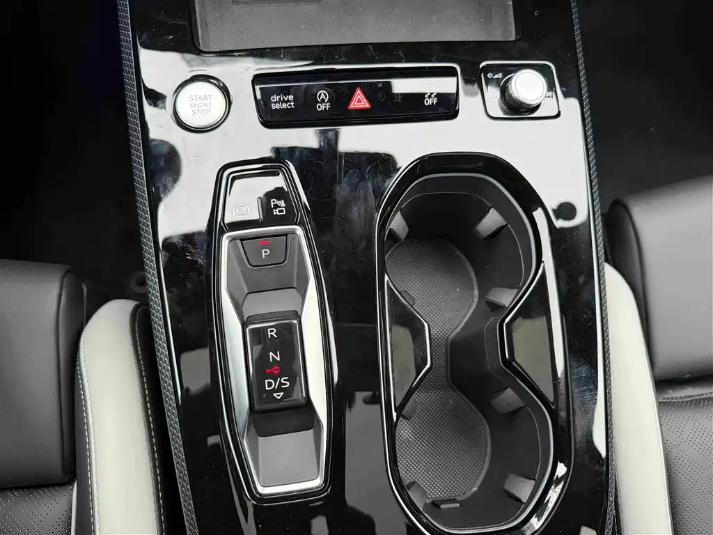 Audi A5L 2025 — фото 13