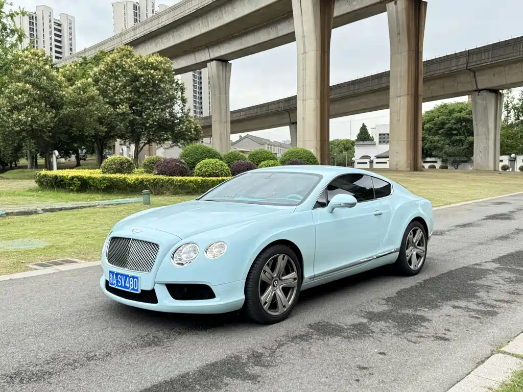Bentley Continental 2013 — фото 1