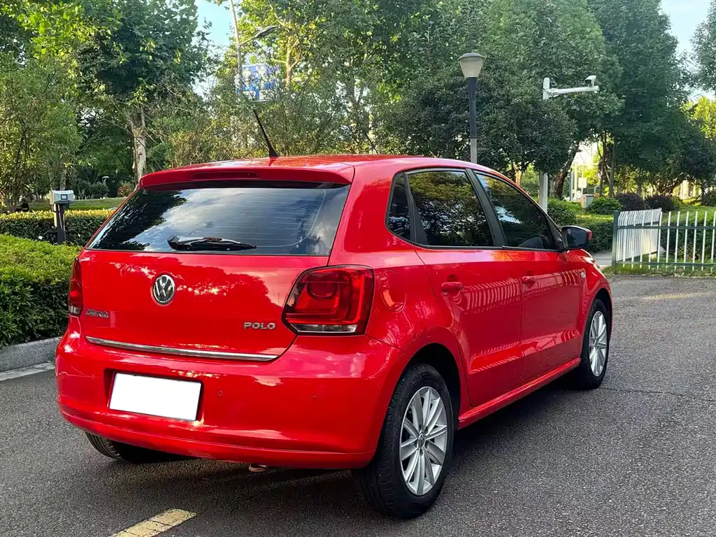 Volkswagen Polo 2014