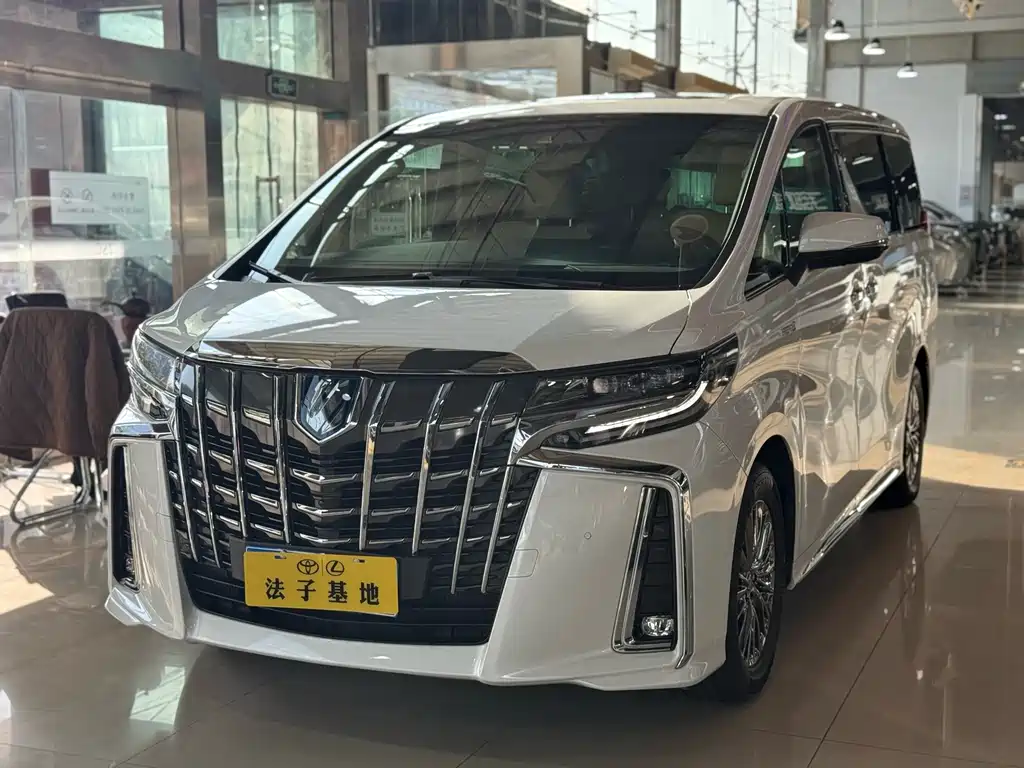 Toyota Alphard 2021 — фото 3