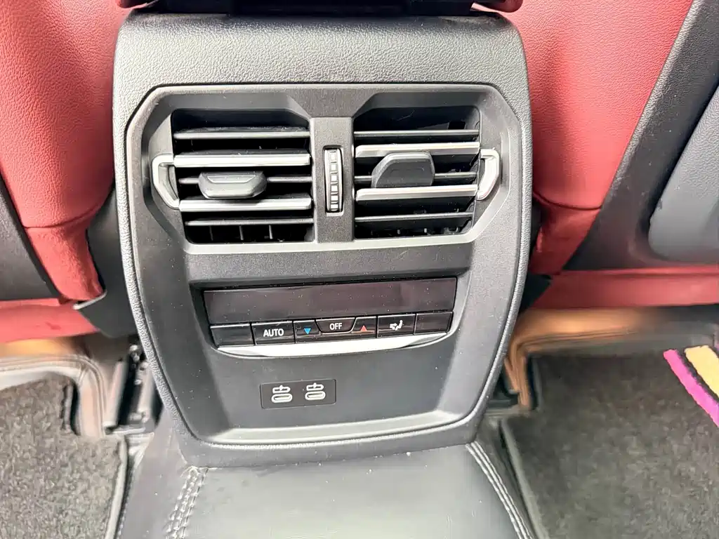 BMW 3 Series 2021 — фото 11