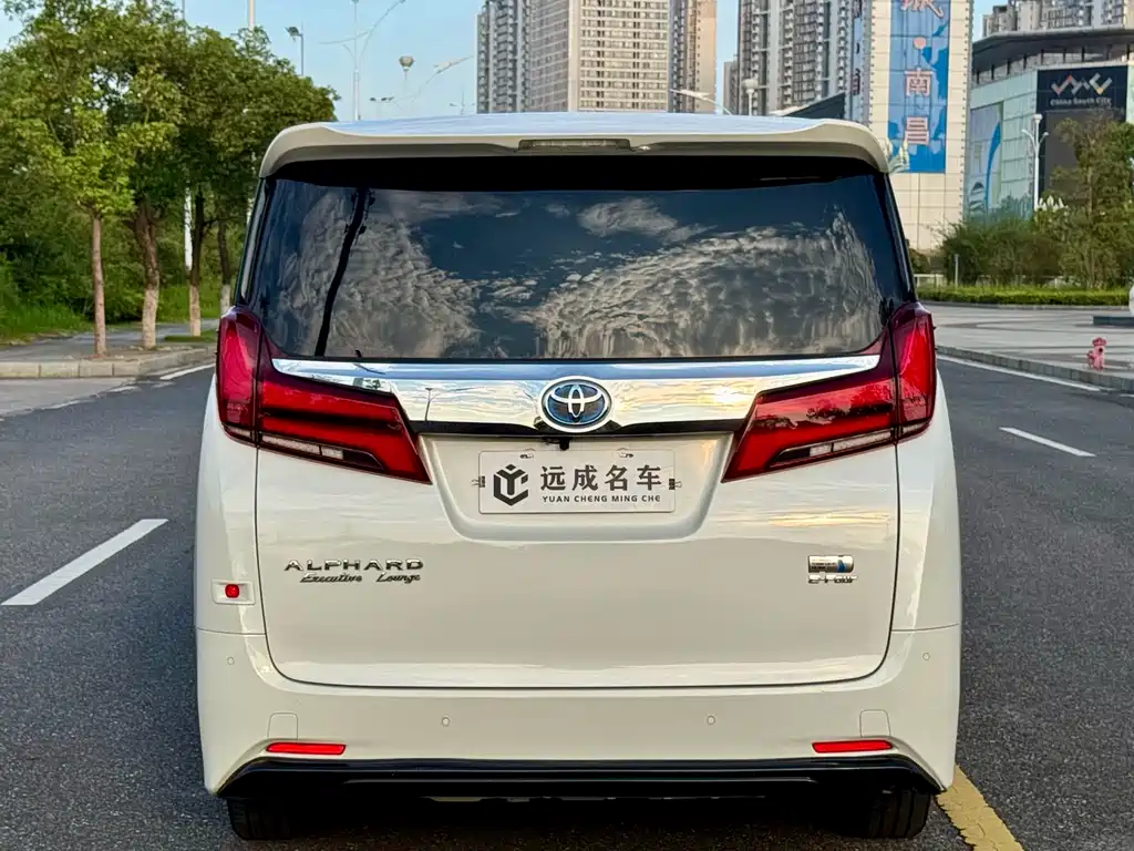 Toyota Alphard 2019 — фото 6