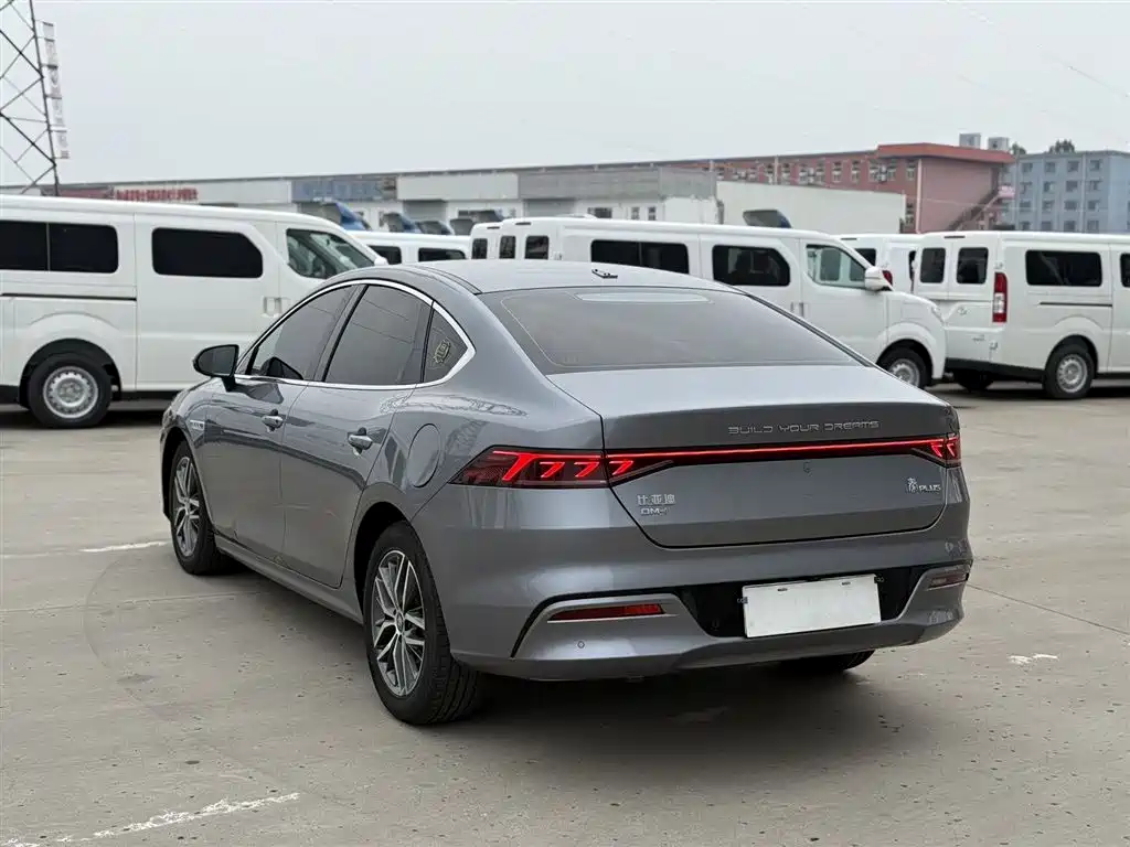 BYD Qin PLUS 2023 — фото 6