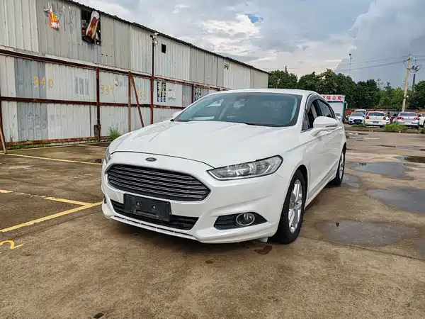 Ford Mondeo 2014