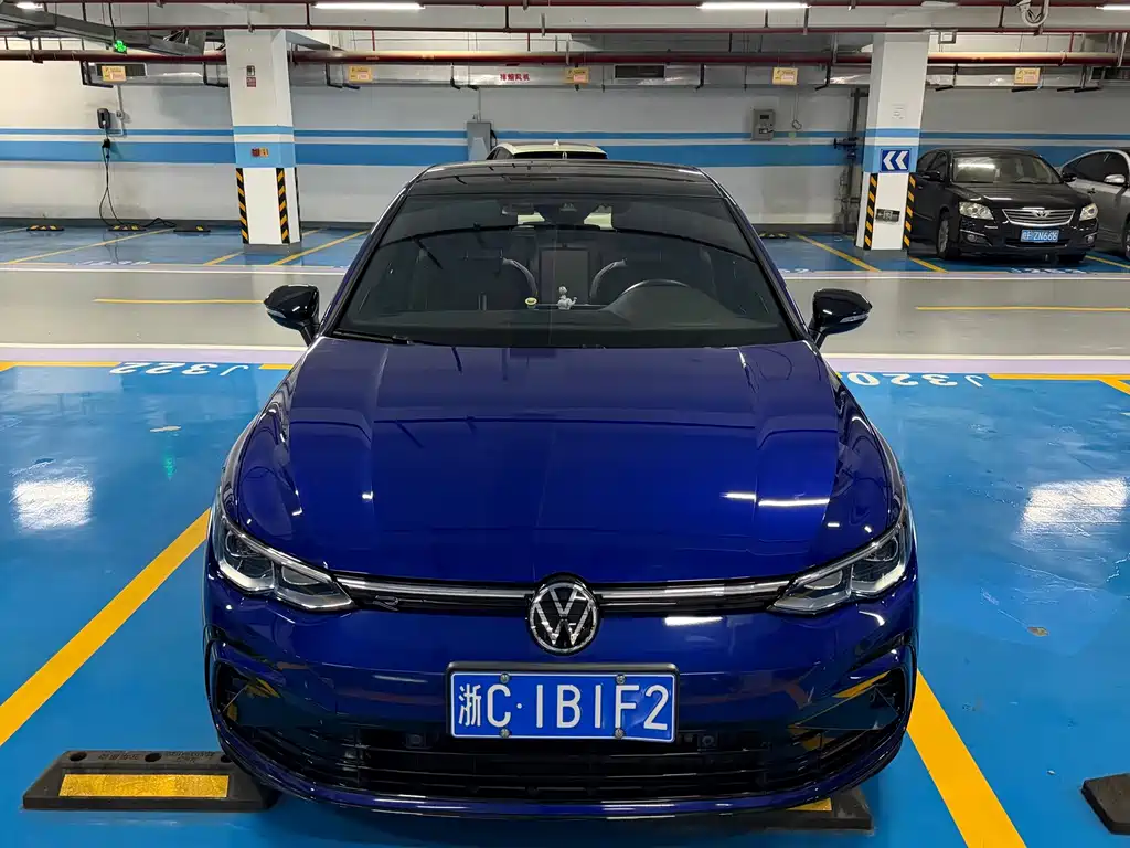 Volkswagen Golf 2022