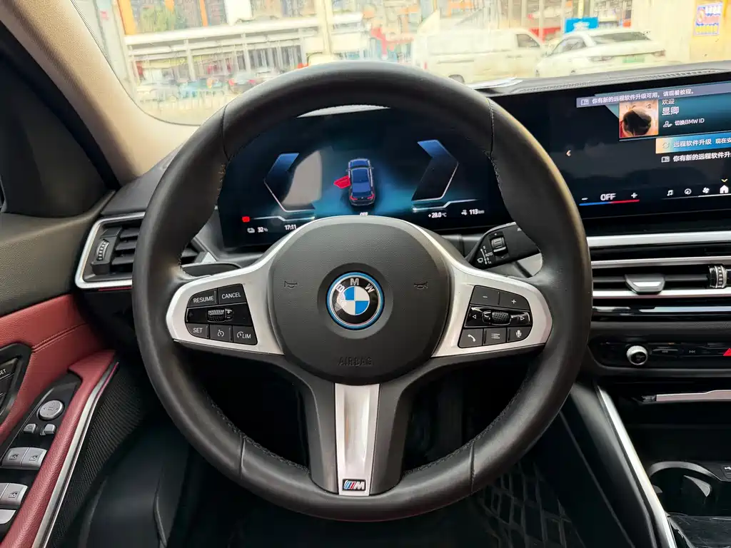 BMW i3 2024 — фото 9