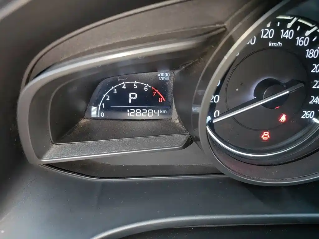 Mazda 3 Angkesela 2018