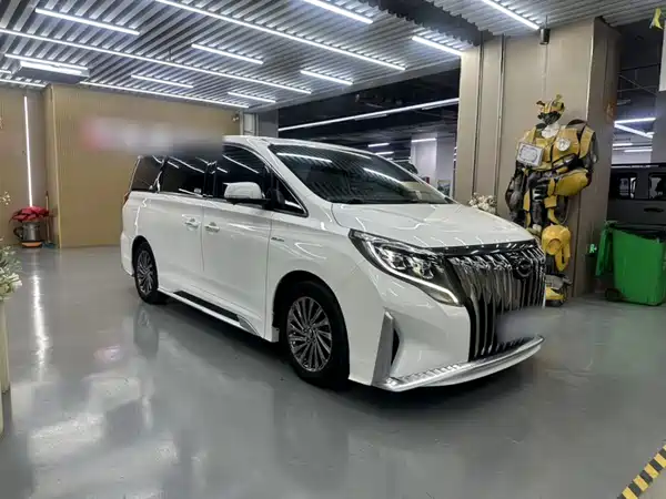 GAC Trumpchi M8 2021