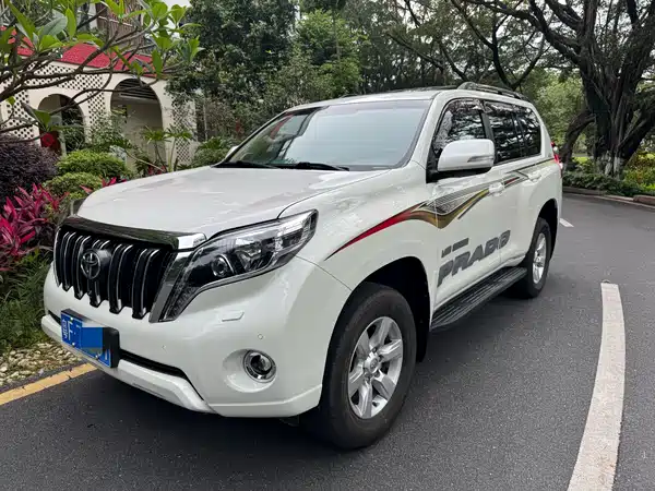 Toyota Prado 2016
