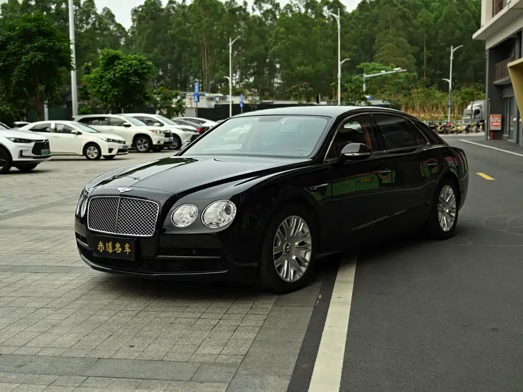 Bentley Flying Spur 2017 — фото 1