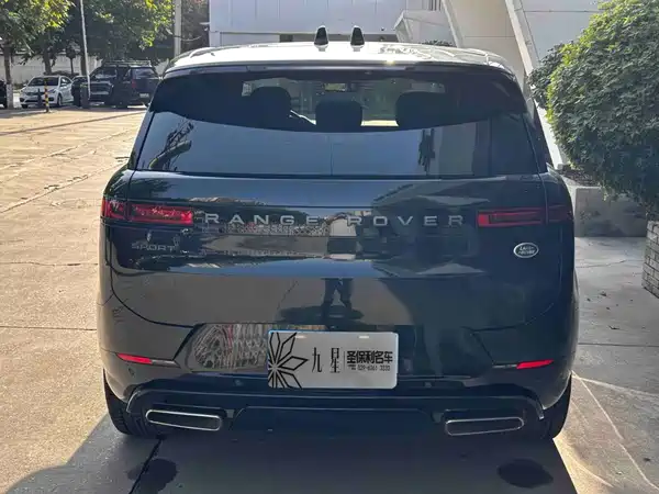 Land Rover Range Rover Sport 2024