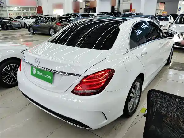 Mercedes-Benz C-Class 2018
