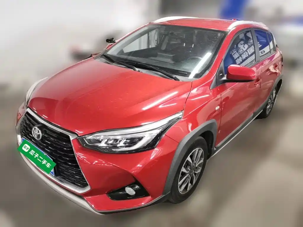 Toyota Yaris L 2021