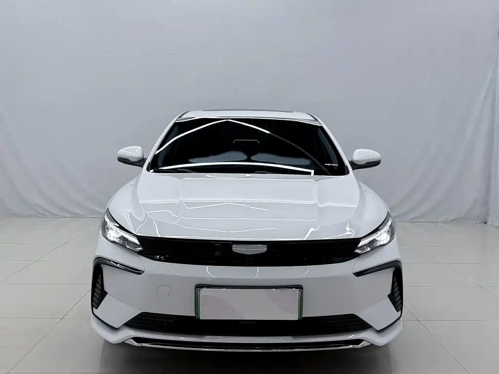 Geely Emgrand L Hip 2025 — фото 2