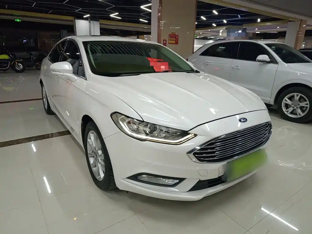 Ford Mondeo 2017 — фото 22