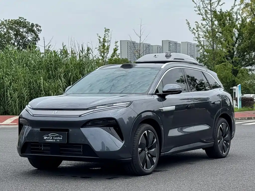 BYD Tang L 2025 — фото 1