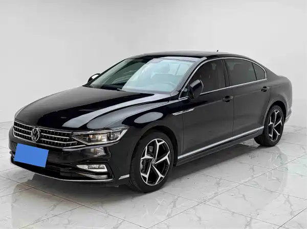 Volkswagen Magotan 2024